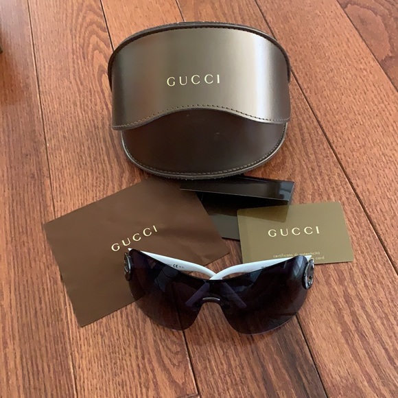 Gucci Sunglasses - NEVER WORN main image 5